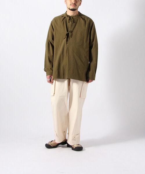 GLOSTER（グロスター）の「アーミーシャツ マウンテンスモック（シャツ/ブラウス・メンズ・オリーブ/ナチュラル/ブルーグレー・M/L）」の21枚目の写真