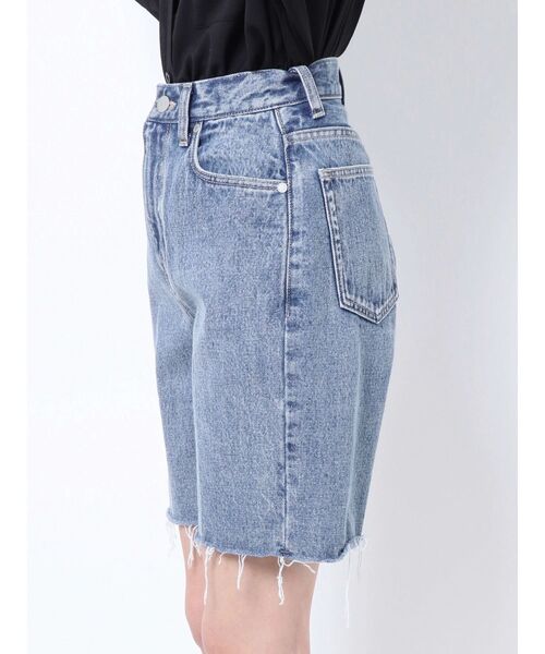 EMODA(エモダ)の「ハーフジャストウエストジーンズ(デニムパンツ・レディース・ブラック/ブルー・SMALL/MEDIUM)」の17枚目の写真