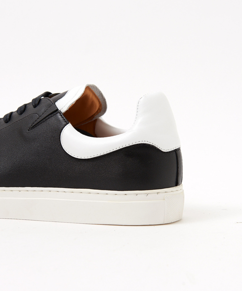 alfredoBANNISTER(アルフレッドバニスター)の「切替クッションレザースニーカー(スニーカー・メンズ・ホワイト/シルバー/ブラック・40/41/43/44/42)」の10枚目の写真