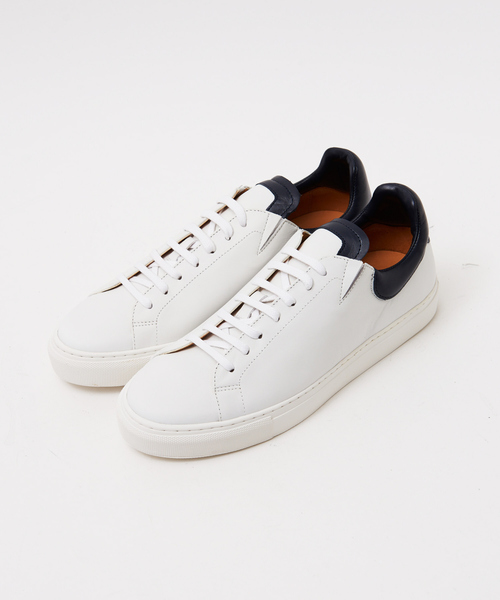 alfredoBANNISTER(アルフレッドバニスター)の「切替クッションレザースニーカー(スニーカー・メンズ・ホワイト/シルバー/ブラック・40/41/43/44/42)」の21枚目の写真