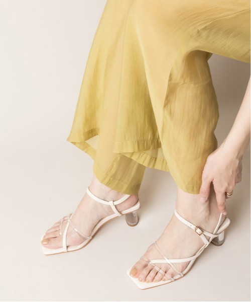 RANDA（ランダ）の「ナローストラップクリアヒールサンダル（サンダル・レディース・ブラック/ダークブラウン/グリーン/アイボリー・LL/M/L/S）」の6枚目の写真