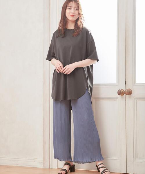 INGNI(イング)の「ラウンドヘムチュニックTシャツ(Tシャツ/カットソー・レディース・オフホワイト/ライトグリーン/スミクロ/ライトベージュ・M)」の6枚目の写真