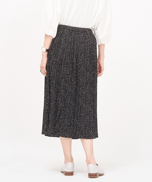 AS KNOW AS de base（アズノゥアズドゥバズ）の「ドドットプリプリスカート（スカート・レディース・オフホワイト/ブラック・FREE）」の8枚目の写真