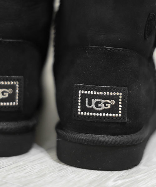 UGG（アグ）の「UGG/ W Mini Bailey Button Bling（ブーツ）」 - WEAR