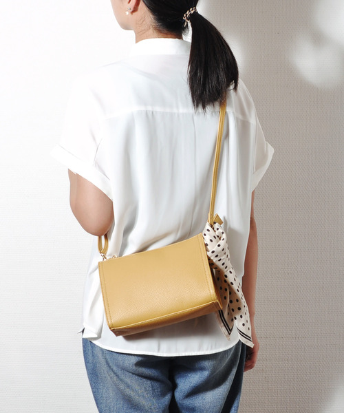 cache cache（カシュ カシュ）の「カシュカシュ cachecache / WEB限定スカーフ付ボックスショルダー（ショルダーバッグ・レディース・ブラック/グレー/レッド/ピンク/グリーン/マスタード/ダークベージュ・FREE）」の18枚目の写真