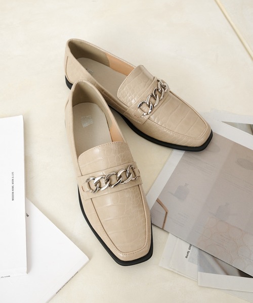 COLONY 2139（コロニートゥーワンスリーナイン）の「【マカロンFoot】チェーンローファー（ローファー・レディース・ブラック/アイボリー/ブラック系その他・23cm/24cm/25cm）」の8枚目の写真