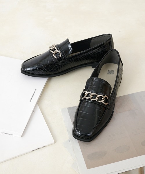 COLONY 2139（コロニートゥーワンスリーナイン）の「【マカロンFoot】チェーンローファー（ローファー・レディース・ブラック/アイボリー/ブラック系その他・23cm/24cm/25cm）」の19枚目の写真