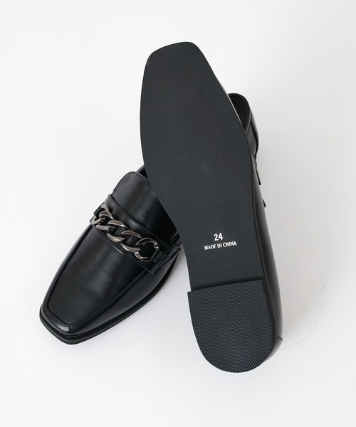 COLONY 2139（コロニートゥーワンスリーナイン）の「【マカロンFoot】チェーンローファー（ローファー・レディース・ブラック/アイボリー/ブラック系その他・23cm/24cm/25cm）」の7枚目の写真