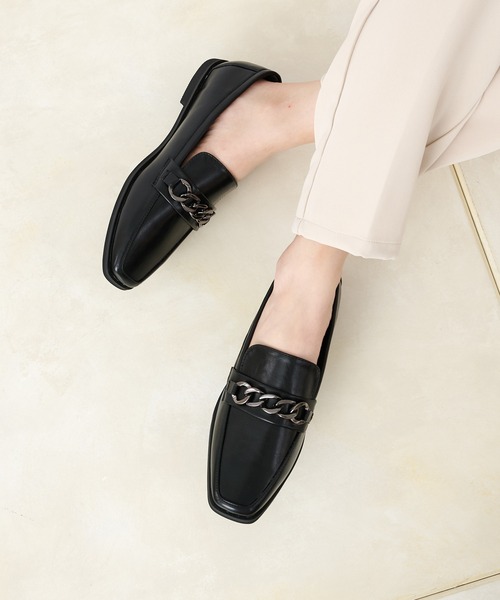 COLONY 2139（コロニートゥーワンスリーナイン）の「【マカロンFoot】チェーンローファー（ローファー・レディース・ブラック/アイボリー/ブラック系その他・23cm/24cm/25cm）」の17枚目の写真