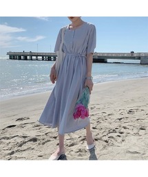 Ritzy（リッツィー）の「大人シルエット　ウエストリボン　スクエアネック半端袖ワンピース（ワンピース）」