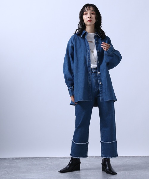 HARE（ハレ）の「ロールアップデザインストレートデニムパンツ(HARE)（デニムパンツ・レディース・ホワイト/ブラック/ブルー・S/M）」の4枚目の写真