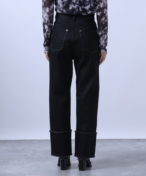 HARE（ハレ）の「ロールアップデザインストレートデニムパンツ(HARE)（デニムパンツ・レディース・ホワイト/ブラック/ブルー・S/M）」の18枚目の写真