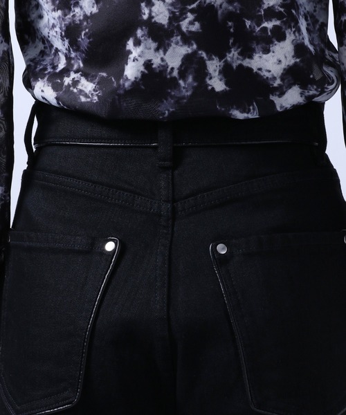 HARE（ハレ）の「ロールアップデザインストレートデニムパンツ(HARE)（デニムパンツ・レディース・ホワイト/ブラック/ブルー・S/M）」の7枚目の写真