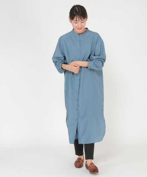 ikka（イッカ）の「バックスリットシアシャツワンピース（ワンピース・レディース・スカイブルー/ブラック・M/L）」の21枚目の写真