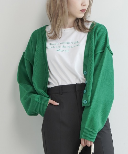 Lull(ルル)の「【Lull / ルル】ショートVネックニットカーディガン(カーディガン/ボレロ・レディース・オレンジ/グリーン/ライム/ブルー/パープル/ブラック・ONESIZE)」の8枚目の写真