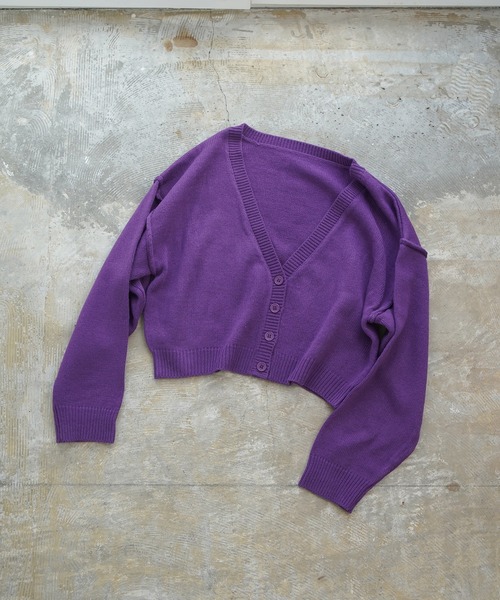 Lull(ルル)の「【Lull / ルル】ショートVネックニットカーディガン(カーディガン/ボレロ・レディース・オレンジ/グリーン/ライム/ブルー/パープル/ブラック・ONESIZE)」の11枚目の写真