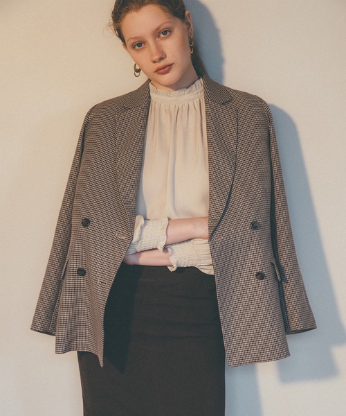 N.(N. Natural Beauty Basic)(エヌエヌナチュラルビューティーベーシック)の「◆フリルネックバックリボンブラウス(シャツ/ブラウス・レディース・ベージュ/ナチュラル/グリーン・MEDIUM)」の21枚目の写真