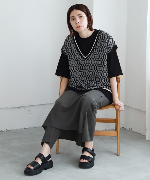 niko and...（ニコアンド）の「洗える2WAYチルデン風ベスト（ベスト・レディース・ブラック/ベージュ・FREE）」の3枚目の写真