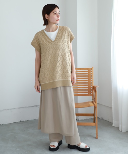 niko and...（ニコアンド）の「洗える2WAYチルデン風ベスト（ベスト・レディース・ブラック/ベージュ・FREE）」の4枚目の写真