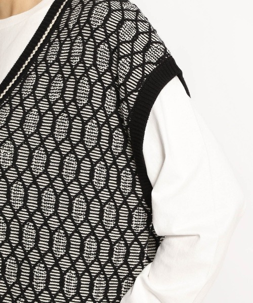 niko and...（ニコアンド）の「洗える2WAYチルデン風ベスト（ベスト・レディース・ブラック/ベージュ・FREE）」の13枚目の写真