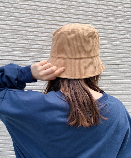 at12:03（アットイチニーゼロサン）の「コーデュロイバケットハット（ハット・レディース・ブラック/ベージュ/ブルー/アイボリー・FREE）」の6枚目の写真