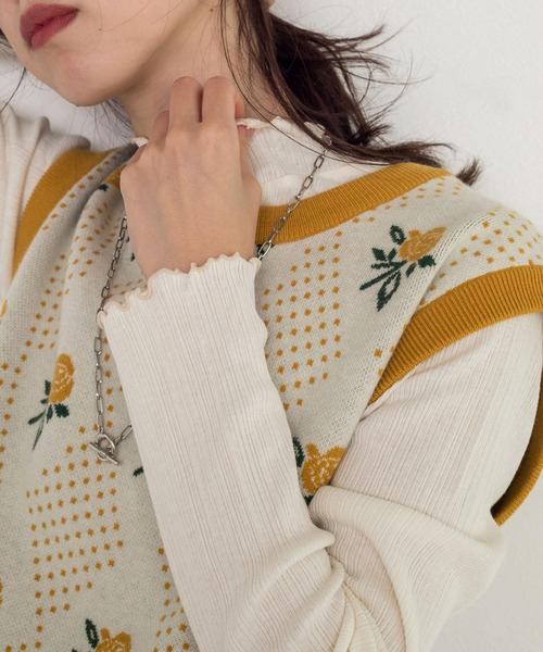 w closet（ダブルクローゼット）の「ランダムテレコハイネックプルオーバー（Tシャツ/カットソー・レディース・ブラック/サックスブルー/オフホワイト・FREE）」の2枚目の写真