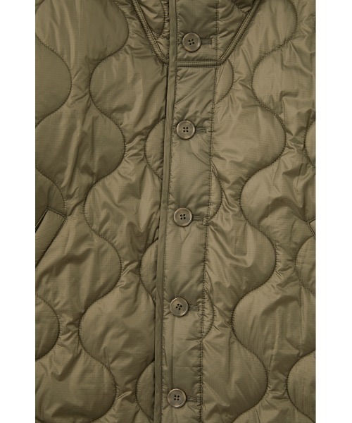 MOUSSY（マウジー）の「HOODED QUILTED ポンチョ（ポンチョ・レディース・ライトカーキ/ブラウン/ブラック/アイボリー・FREE）」の11枚目の写真