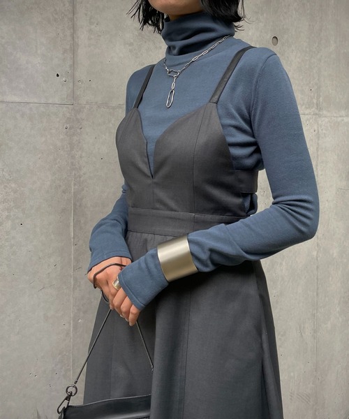 &g'aime（アンジェム）の「【&g’aime】タートルネックニット（ニット/セーター・レディース・ブラック/グレイッシュベージュ/テラコッタ/カーキ/ダークブルー/ブラウン・FREE）」の6枚目の写真