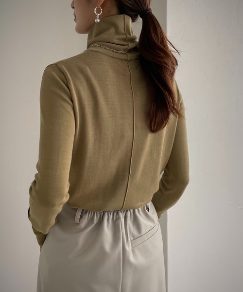 &g'aime（アンジェム）の「【&g’aime】タートルネックニット（ニット/セーター・レディース・ブラック/グレイッシュベージュ/テラコッタ/カーキ/ダークブルー/ブラウン・FREE）」の10枚目の写真