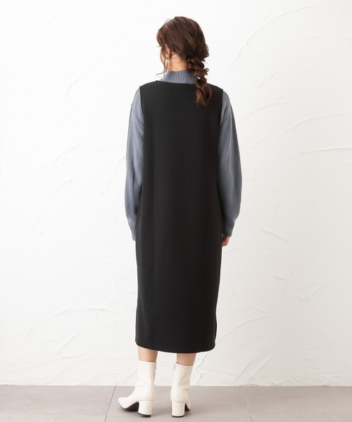 NAVY（ネイビー）の「ポンチ素材 ハンサムスウェット ジャンパースカート（ジャンパースカート・レディース・ブラック/ブラウン・フリー）」の16枚目の写真