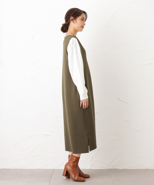 NAVY（ネイビー）の「ポンチ素材 ハンサムスウェット ジャンパースカート（ジャンパースカート・レディース・ブラック/ブラウン・フリー）」の19枚目の写真