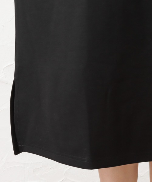 NAVY（ネイビー）の「ポンチ素材 ハンサムスウェット ジャンパースカート（ジャンパースカート・レディース・ブラック/ブラウン・フリー）」の17枚目の写真