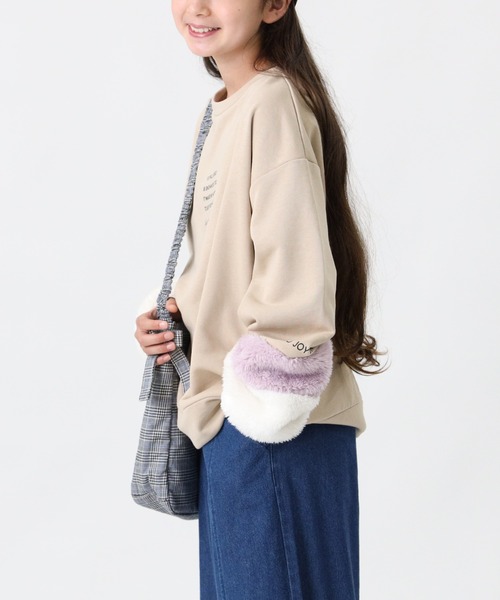 VIVIAN BLUE（ビビアンブルー）の「【VIVIAN BLUE】袖フェイクファースウェット（スウェット・キッズ・ライム/ベージュ・120/140/155/130）」の17枚目の写真