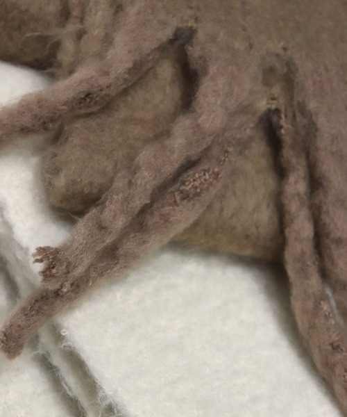 Pierrot（ピエロ）の「ふんわりストール（ストール/ショール・レディース・ベージュ/ブラック/ピンクベージュ/アイボリー・FREE）」の11枚目の写真