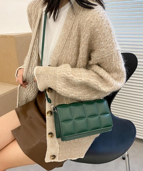 MANGROVE(マングローブ)の「キルティングショルダーバッグ(ショルダーバッグ・レディース・ブラック/グリーン/ブラウン/ホワイト・FREE)」の5枚目の写真
