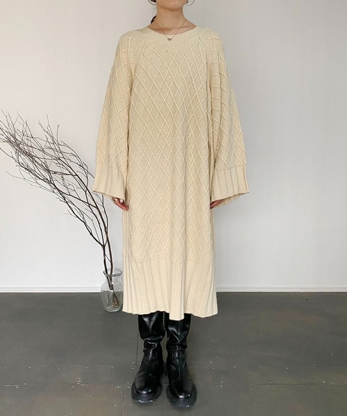 CAPRICIEUX LE'MAGE（カプリシューレマージュ）の「ダイヤケーブルチュニック（ワンピース・レディース・ブラック/イエロー/アイボリー・FREE）」の15枚目の写真