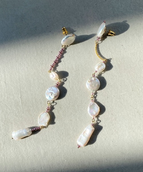 LA BELLE ETUDE（ラベルエチュード）の「淡水パール×ビーズアシンメトリーピアス（ピアス（両耳用）・レディース・その他・FREE）」の2枚目の写真