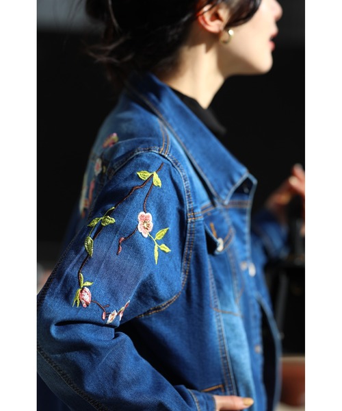 cawaii（カワイイ）の「超伸縮　梅の花刺繍デニムジャケット（デニムジャケット・レディース・ネイビー・FREE）」の22枚目の写真