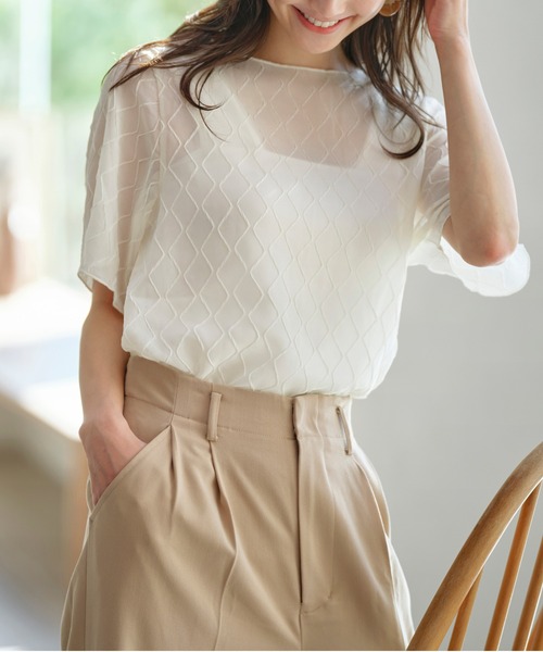 YU'NOW(ユナウ)の「【抗菌防臭】【吸水速乾】ブラ紐隠しの優秀インナー(タンクトップ・レディース・ブラック/グレイッシュベージュ/オフホワイト/カーキ/チャコールグレー/グレー/ブルー・XXX-LARGE/LARGE/XXXX-LARGE/X-LARGE/XX-LARGE/MEDIUM)」の12枚目の写真