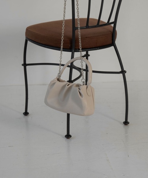 Amiur（エミレ）の「minimal bag（ハンドバッグ・レディース・ブラック/ブラウン/アイボリー・FREE）」の6枚目の写真