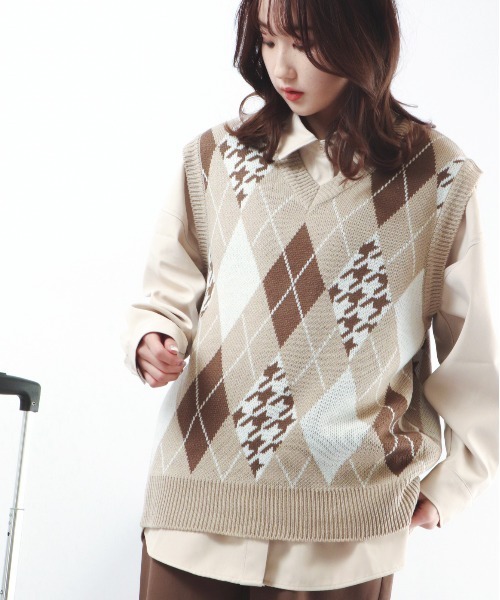 CIAO(チャオ)の「ciao ルーズ アーガイル柄&千鳥格子ベスト(ベスト・メンズ・ホワイト/ブラック/ブラウン・FREE)」の3枚目の写真