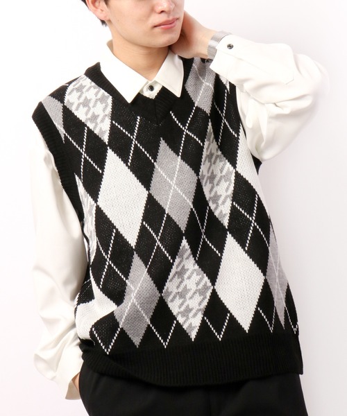 CIAO(チャオ)の「ciao ルーズ アーガイル柄&千鳥格子ベスト(ベスト・メンズ・ホワイト/ブラック/ブラウン・FREE)」の2枚目の写真