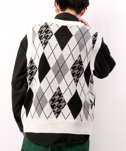 CIAO(チャオ)の「ciao ルーズ アーガイル柄&千鳥格子ベスト(ベスト・メンズ・ホワイト/ブラック/ブラウン・FREE)」の12枚目の写真