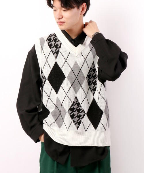 CIAO(チャオ)の「ciao ルーズ アーガイル柄&千鳥格子ベスト(ベスト・メンズ・ホワイト/ブラック/ブラウン・FREE)」の10枚目の写真