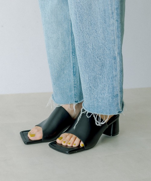 RIVE DROITE（リヴドロワ）の「スクエアヒールミュール（サンダル・レディース・ブラック/グレー・S/M/L）」の4枚目の写真