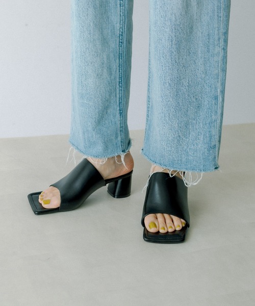 RIVE DROITE（リヴドロワ）の「スクエアヒールミュール（サンダル・レディース・ブラック/グレー・S/M/L）」の5枚目の写真