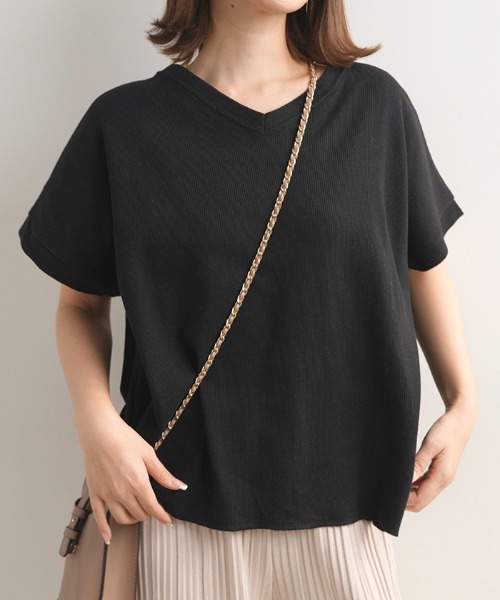 Futier land(フューティアランド)の「ワッフルVネックTシャツ(Tシャツ/カットソー・レディース・ホワイト/ブラック/チャコールグレー/モカ・MEDIUM)」の7枚目の写真