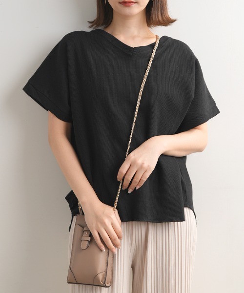 Futier land(フューティアランド)の「ワッフルVネックTシャツ(Tシャツ/カットソー・レディース・ホワイト/ブラック/チャコールグレー/モカ・MEDIUM)」の18枚目の写真