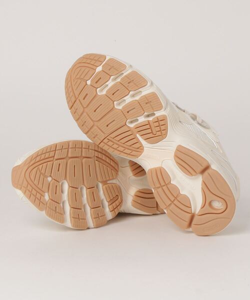 adidas（アディダス）の「アディダスアスター / adidas ASTIR W / 厚底スニーカー / アディダスオリジナルス / adidas Originals (レディース)（スニーカー・レディース・オフホワイト/ブラック×ブラック・22.5cm/23.5cm/24.5cm/25.5cm/26.5cm/27.5cm/23.0cm/24.0cm/25.0cm/26.0cm/27.0cm/28.0cm/22.0cm）」の10枚目の写真