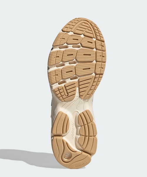 adidas（アディダス）の「アディダスアスター / adidas ASTIR W / 厚底スニーカー / アディダスオリジナルス / adidas Originals (レディース)（スニーカー・レディース・オフホワイト/ブラック×ブラック・22.5cm/23.5cm/24.5cm/25.5cm/26.5cm/27.5cm/23.0cm/24.0cm/25.0cm/26.0cm/27.0cm/28.0cm/22.0cm）」の6枚目の写真